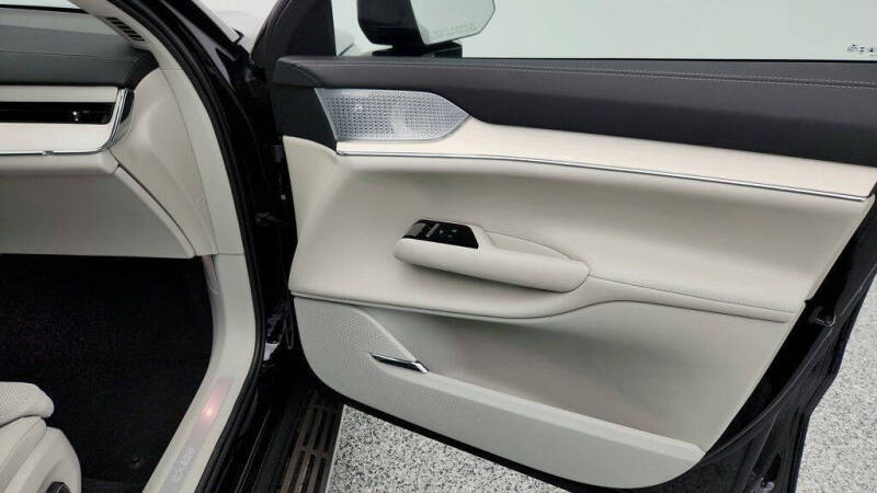 2025 Volvo EX90 Twin Performance Ultra 7P