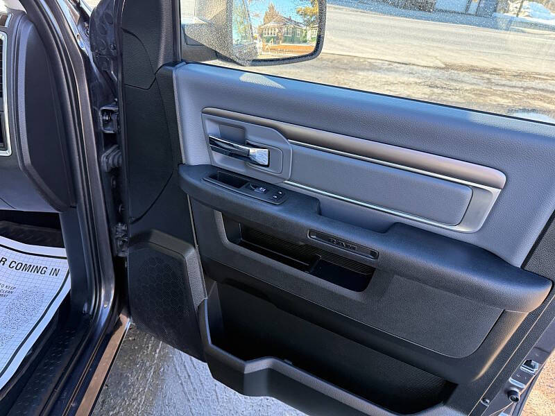 2023 RAM 1500 Classic