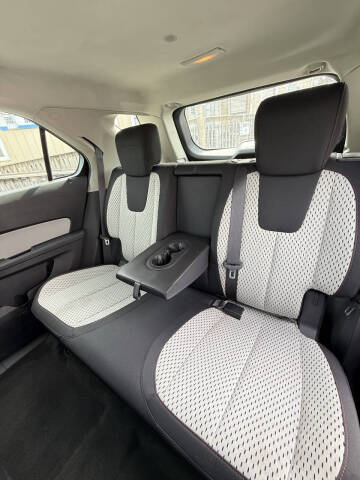 2011 Chevrolet Equinox LS