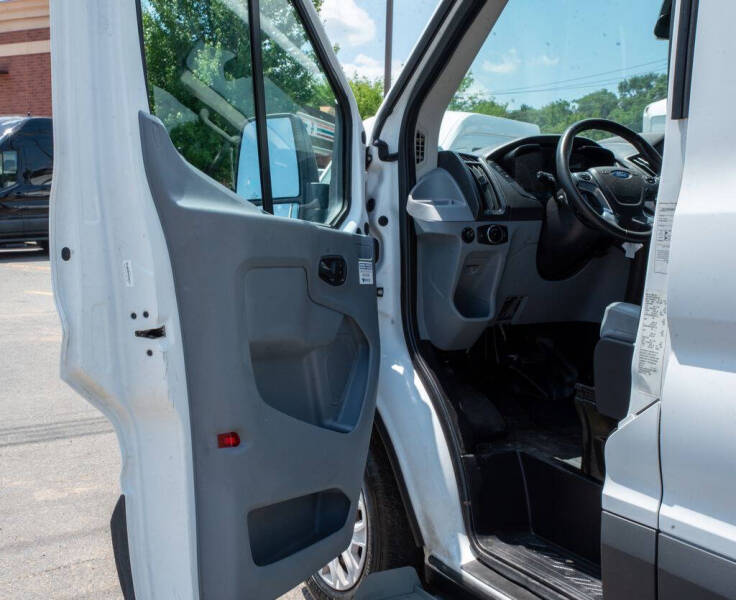 2017 Ford Transit