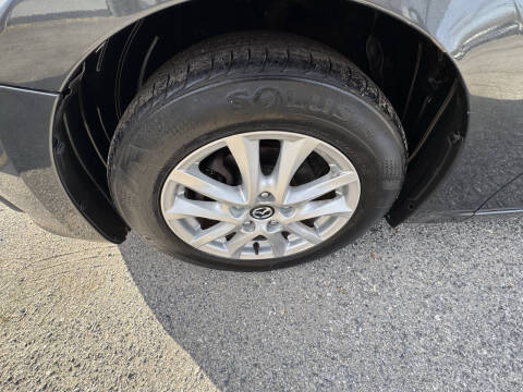 2014 Mazda MAZDA3 i Touring