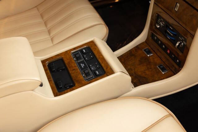 1997 Rolls-Royce Silver Dawn