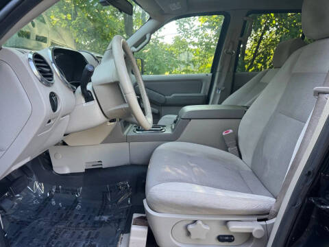 2007 Ford Explorer Sport Trac XLT