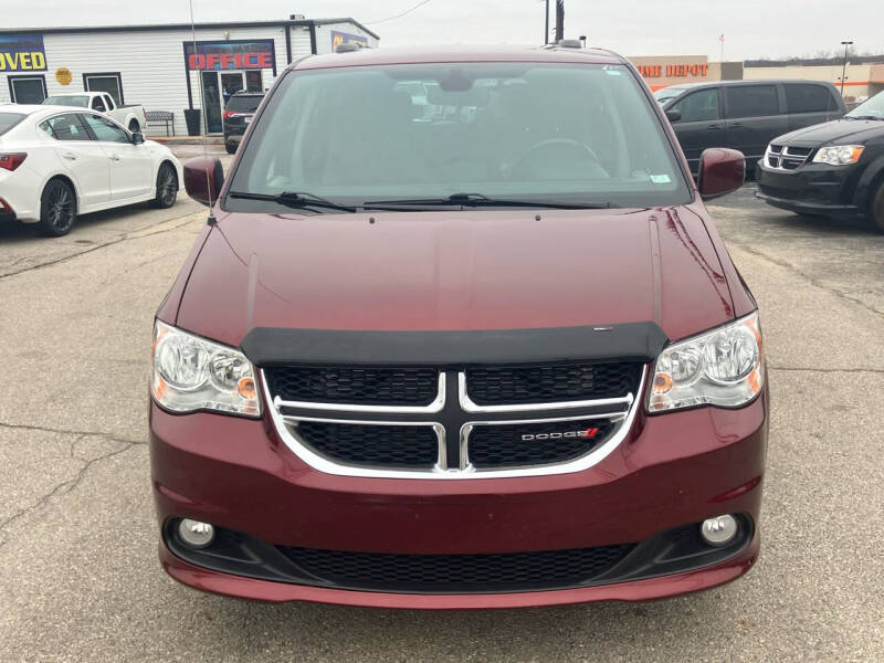 2019 Dodge Grand Caravan for sale at Greg's Auto Sales in Poplar Bluff MO