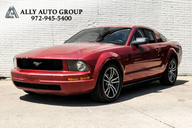 2005 Ford Mustang V6 Deluxe