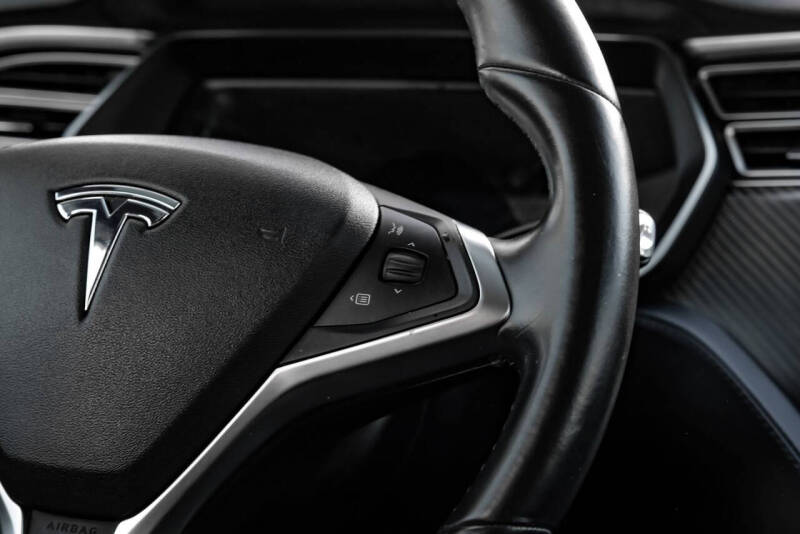 2016 Tesla Model X 75D