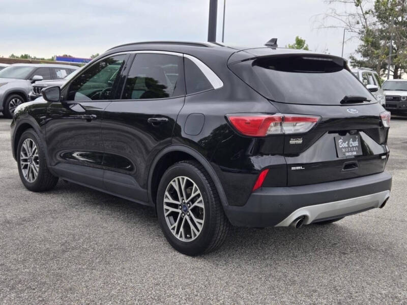 2020 Ford Escape SEL