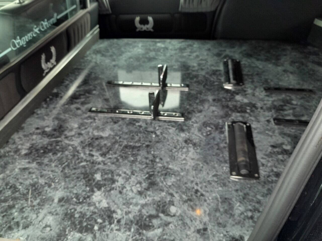 2008 Cadillac Hearse DTS Pro  - $17,950