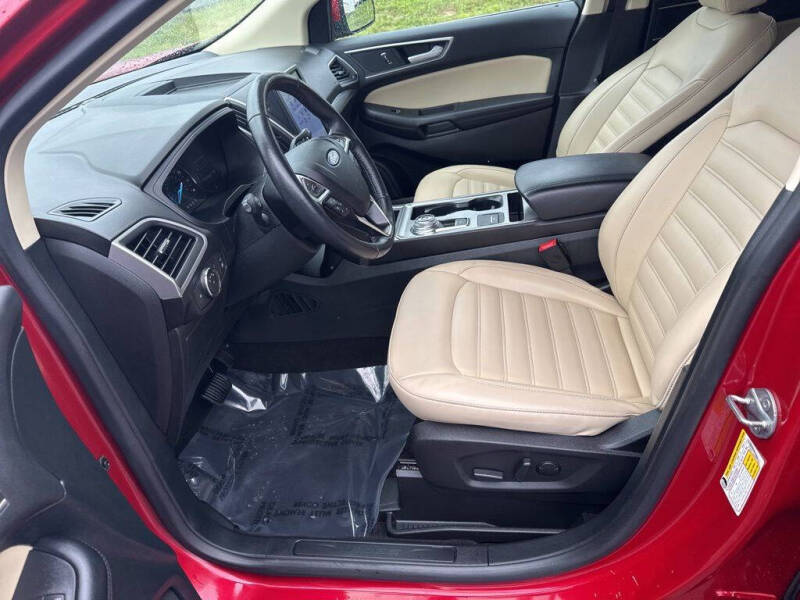 2022 Ford Edge SEL