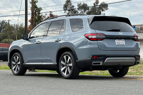 2023 Honda Pilot Touring