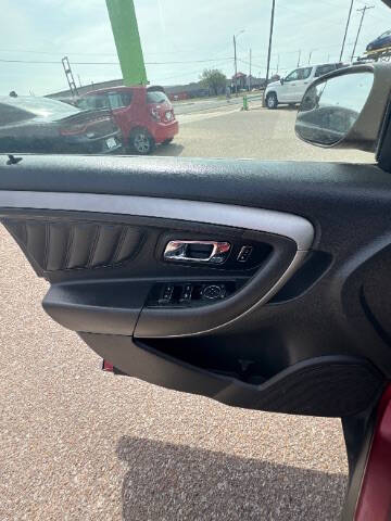 2015 Ford Taurus SEL