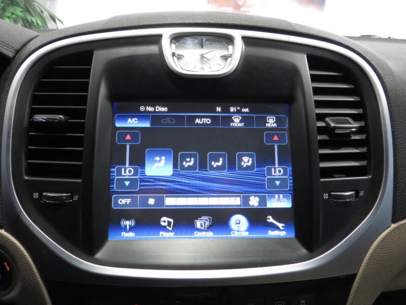 2012 Chrysler 300