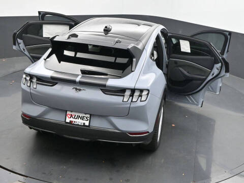 2025 Ford Mustang Mach-E GT