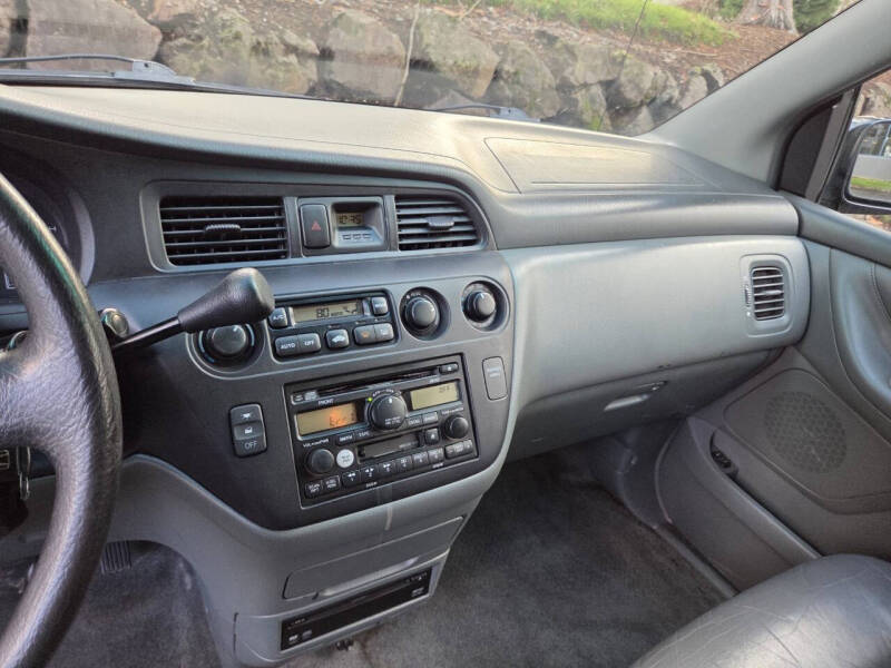 2004 Honda Odyssey EX-L w/DVD