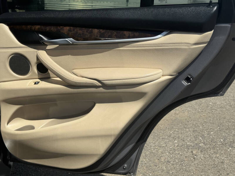 2014 BMW X5 xDrive35d - Photo 29