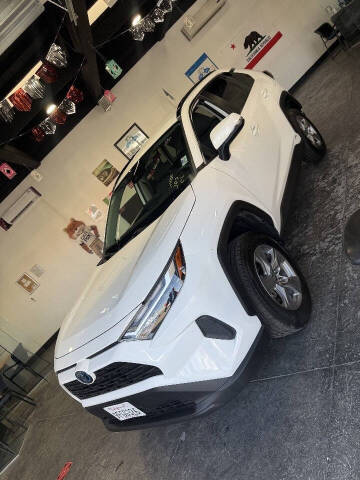 2023 Toyota RAV4 Hybrid XLE