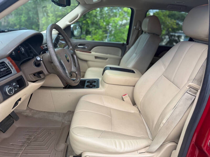 2013 Chevrolet Suburban LT