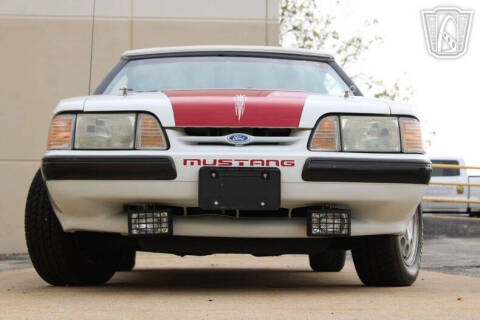 1990 Ford Mustang