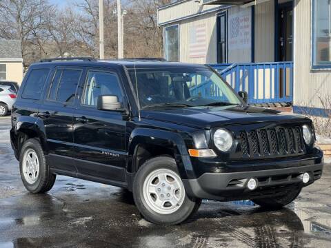 2015 Jeep Patriot for sale at Dynamics Auto Sale in Highland IN