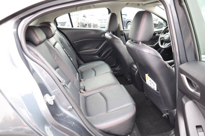 2016 Mazda MAZDA3 i Grand Touring