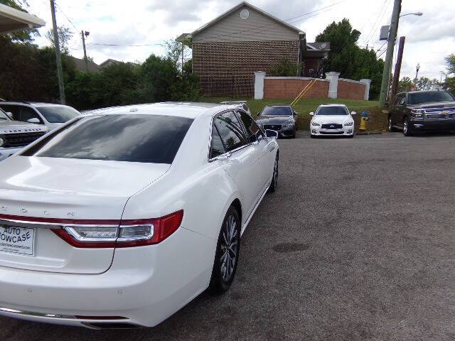 2017 Lincoln Continental Select