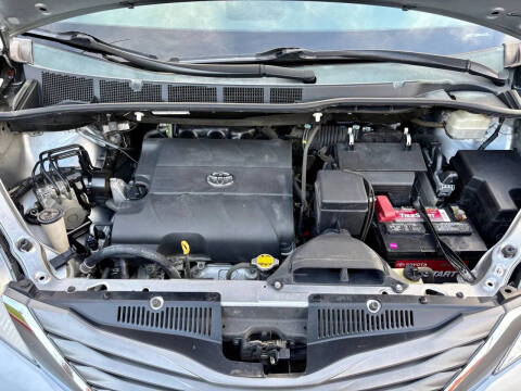2013 Toyota Sienna