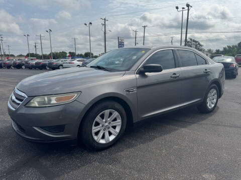 2012 Ford Taurus SE