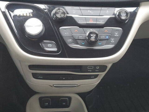 2018 Chrysler Pacifica Touring L Plus