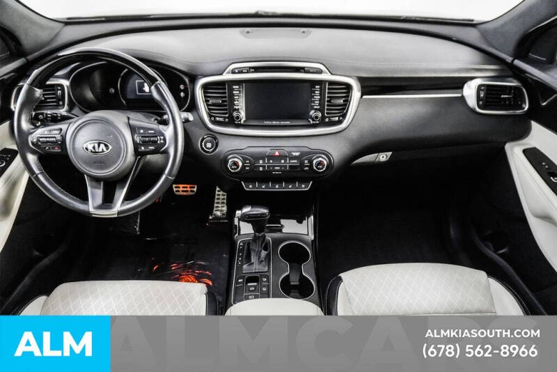 2017 Kia Sorento SX Limited V6