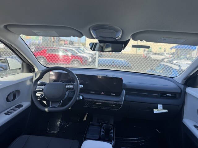 2025 Hyundai Ioniq 5 SEL