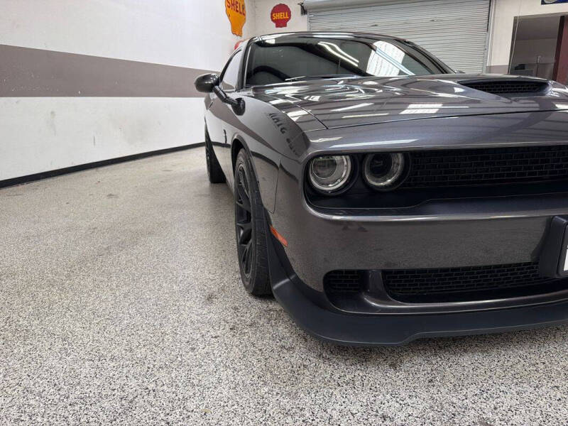 2016 Dodge Challenger SRT Hellcat