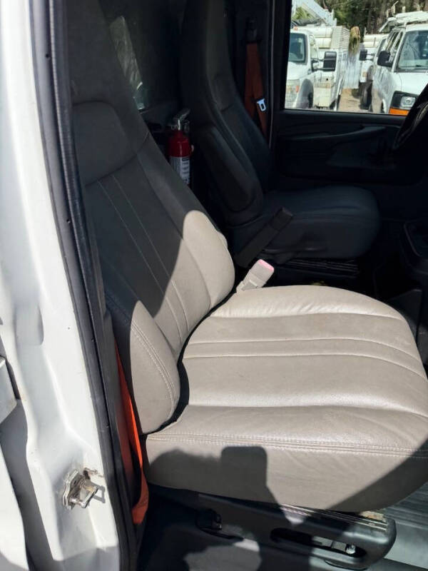 2014 Chevrolet Express 2500