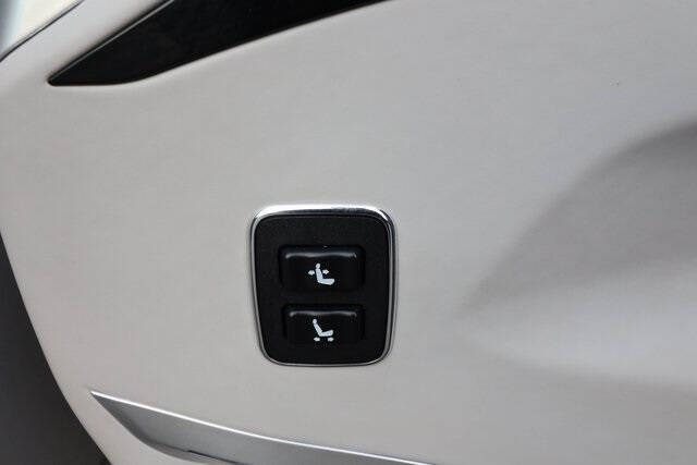 2022 Mercedes-Benz Metris Passenger