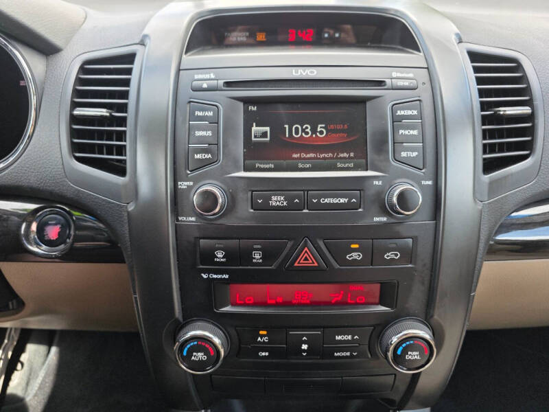 2012 Kia Sorento EX