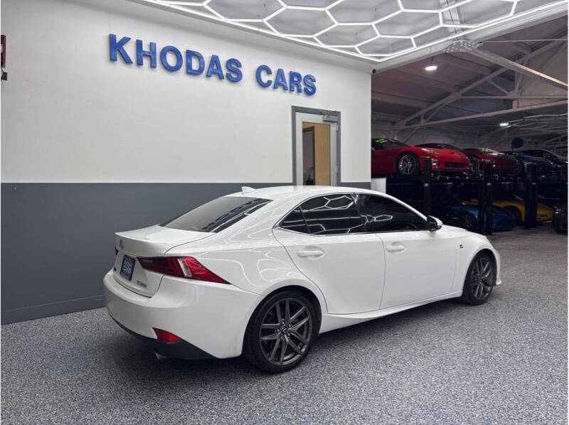2016 Lexus IS 200t