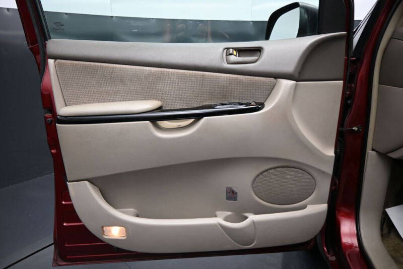 2005 Toyota Sienna
