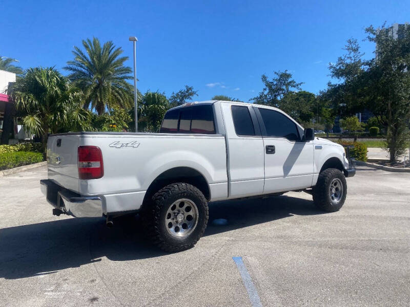 2006 Ford F-150 XLT photo 28