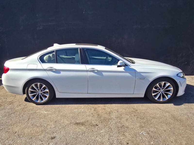 2014 BMW 5 Series 528i