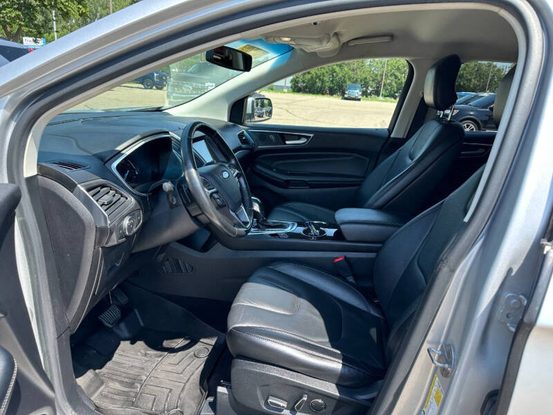 2016 Ford Edge Titanium
