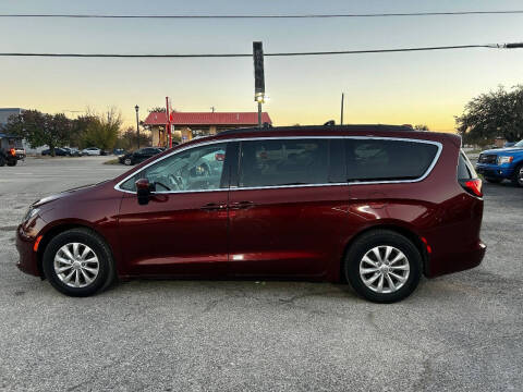 2017 Chrysler Pacifica Touring