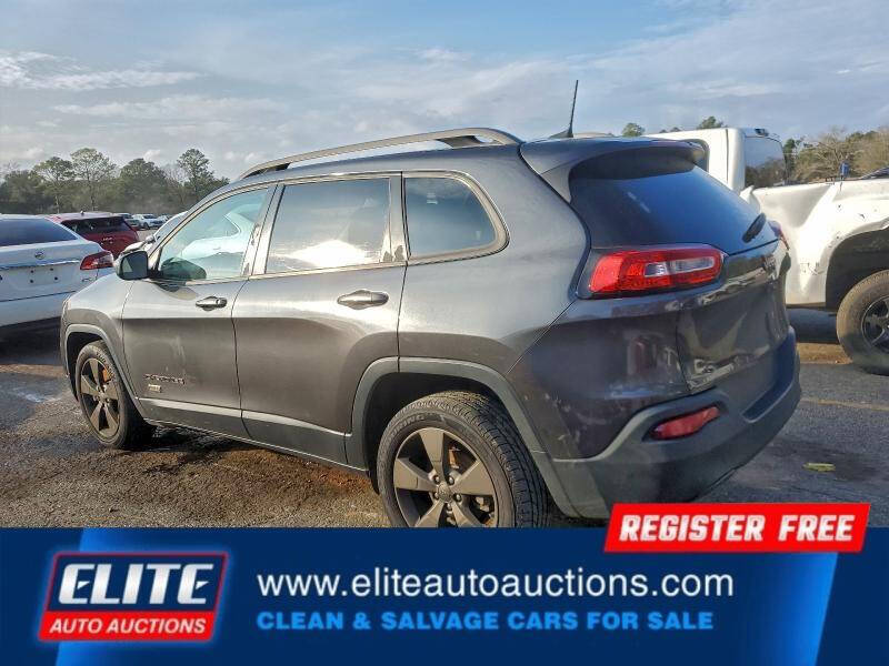 2017 Jeep Cherokee