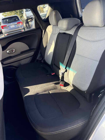2014 Kia Soul +
