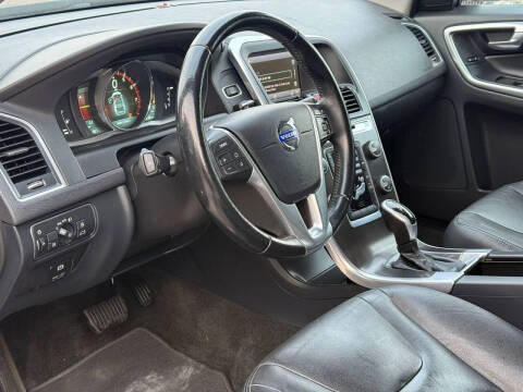 2015 Volvo XC60 3.2 Premier