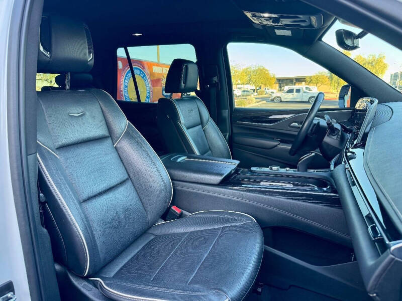 2021 Cadillac Escalade Sport