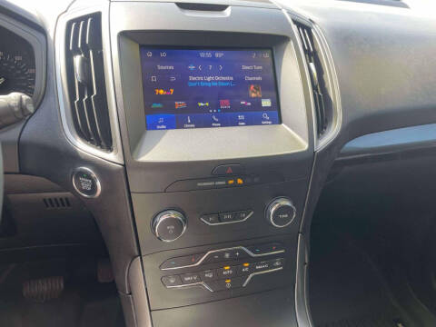 2020 Ford Edge SE