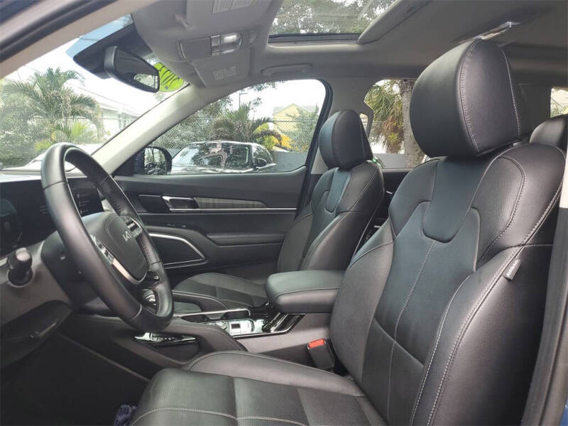 2023 Kia Telluride SX