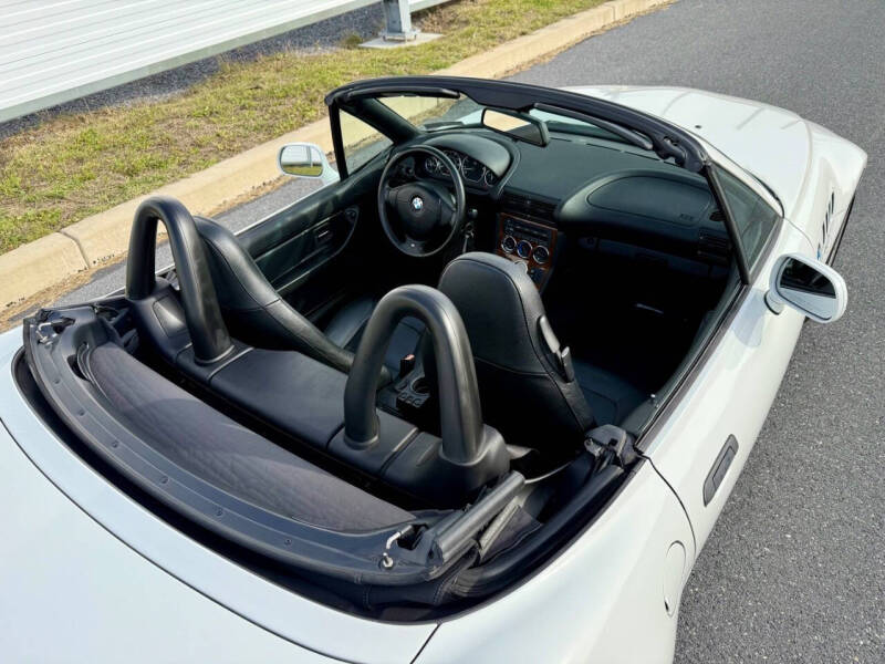 2002 BMW Z3 3.0i