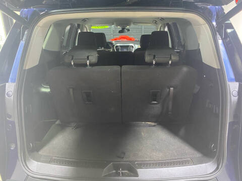 2017 GMC Acadia SLE-2