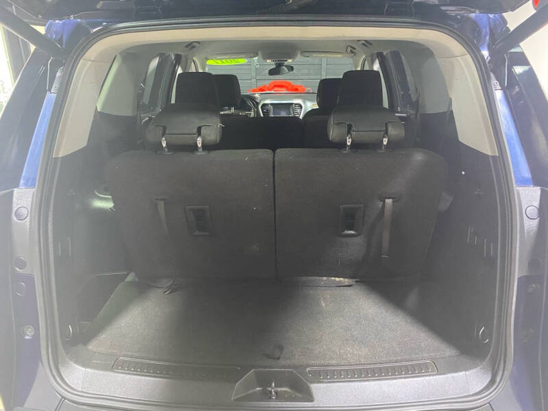 2017 GMC Acadia SLE-2