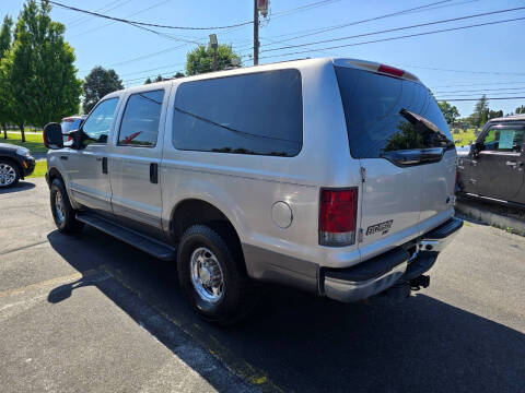 2004 Ford Excursion XLT